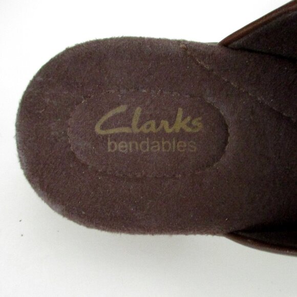 Clarks bendables Womens Brown Leather Mules w/ 2" Block Heels - Size 9.5M - Picture 5 of 9